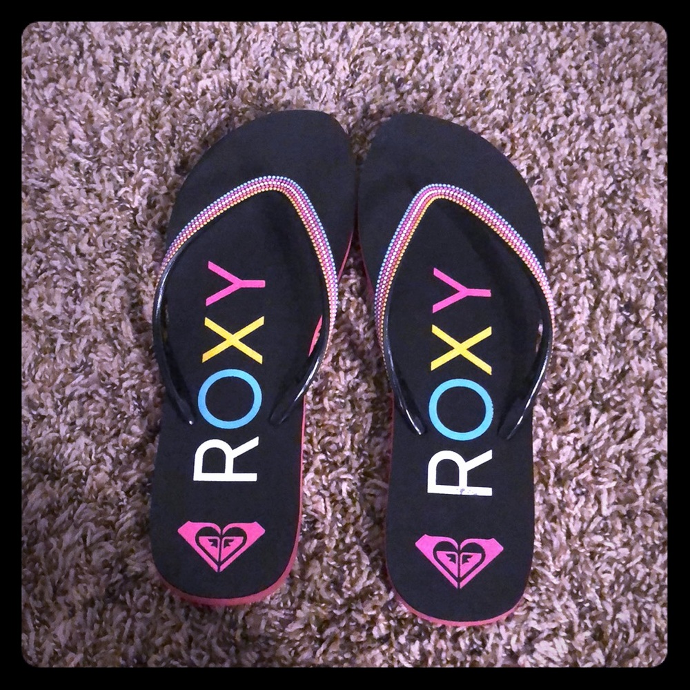 Roxy flip flops worn once!!!